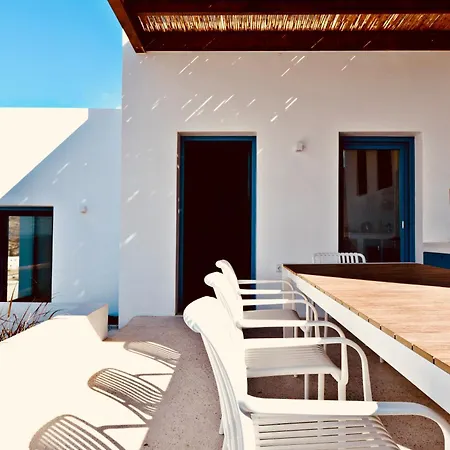 Seakinos Vila *